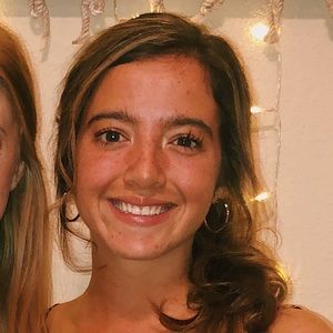 Meet your Posher, Lucie